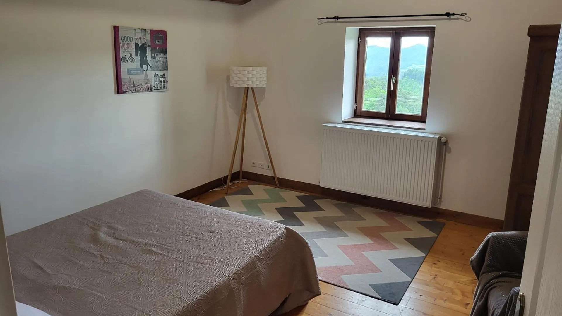 Gite De La Vigne Chirols Holiday home